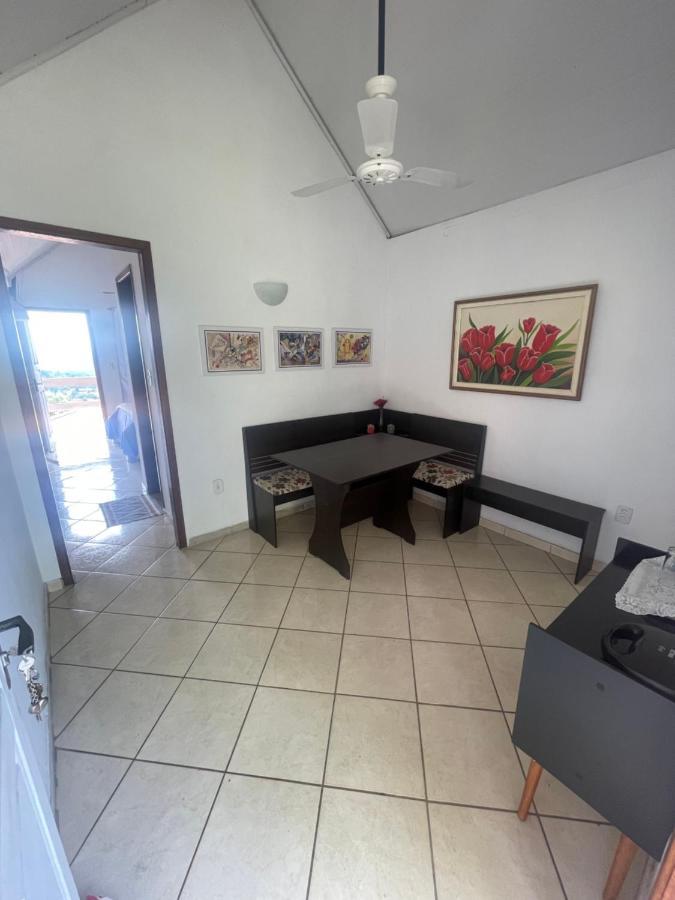 Chale Condominio Linda Vista 佩尼多 外观 照片