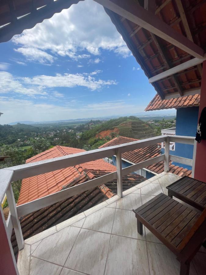 Chale Condominio Linda Vista 佩尼多 外观 照片